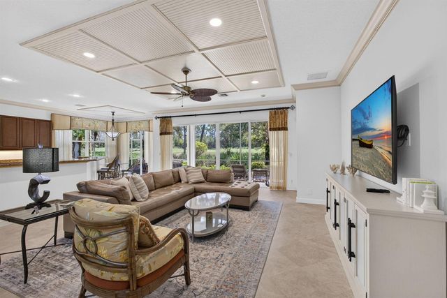11558 Villa Vasari Drive, Palm Beach Gardens, FL 33418