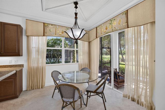 11558 Villa Vasari Drive, Palm Beach Gardens, FL 33418