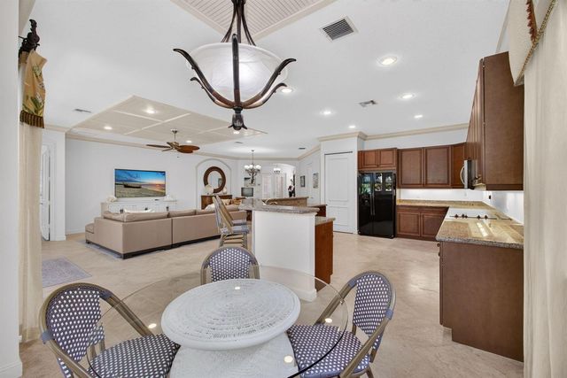 11558 Villa Vasari Drive, Palm Beach Gardens, FL 33418