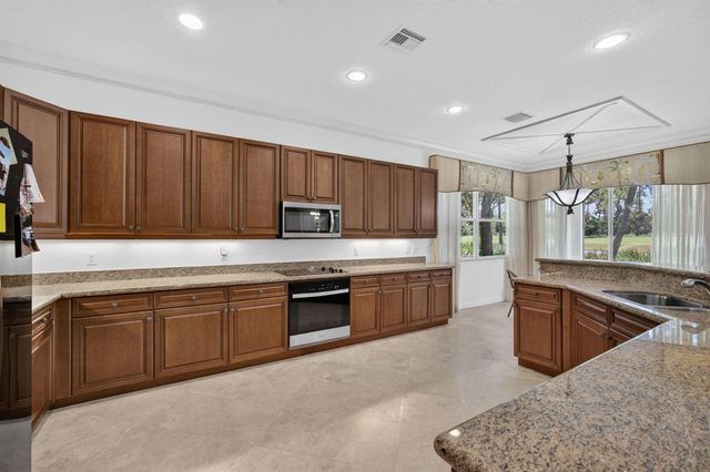 11558 Villa Vasari Drive, Palm Beach Gardens, FL 33418