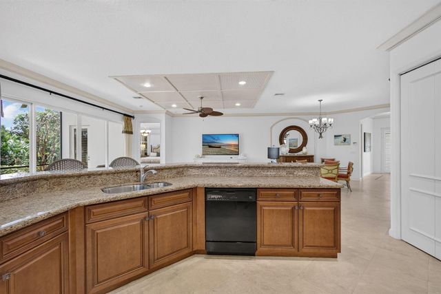 11558 Villa Vasari Drive, Palm Beach Gardens, FL 33418