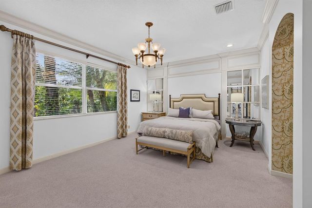 11558 Villa Vasari Drive, Palm Beach Gardens, FL 33418