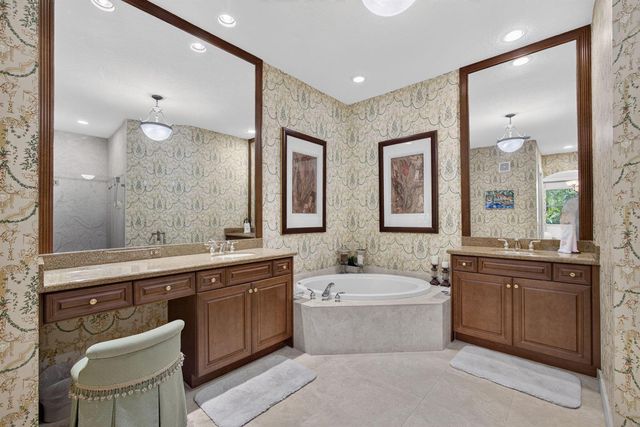 11558 Villa Vasari Drive, Palm Beach Gardens, FL 33418