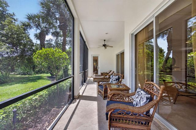 11558 Villa Vasari Drive, Palm Beach Gardens, FL 33418