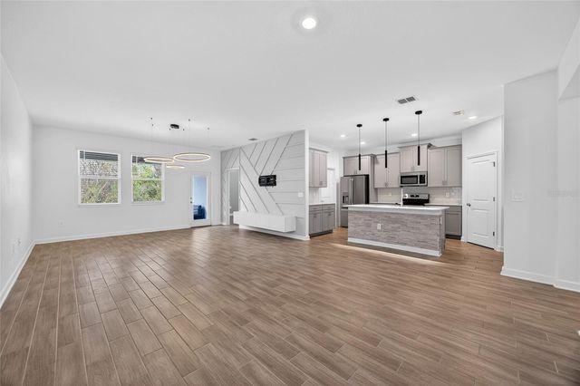 11128 LORE WAY, Orlando, FL 32832