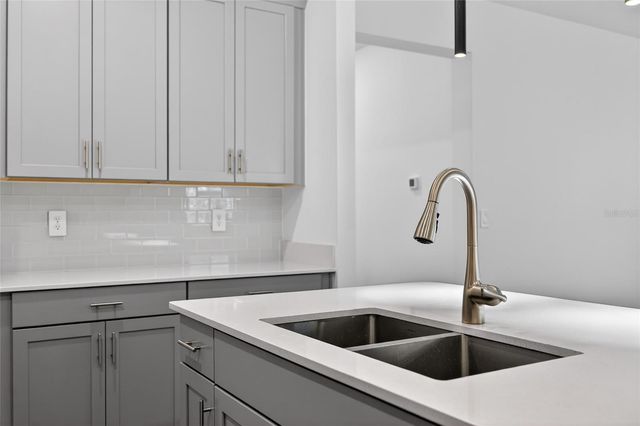 11128 LORE WAY, Orlando, FL 32832