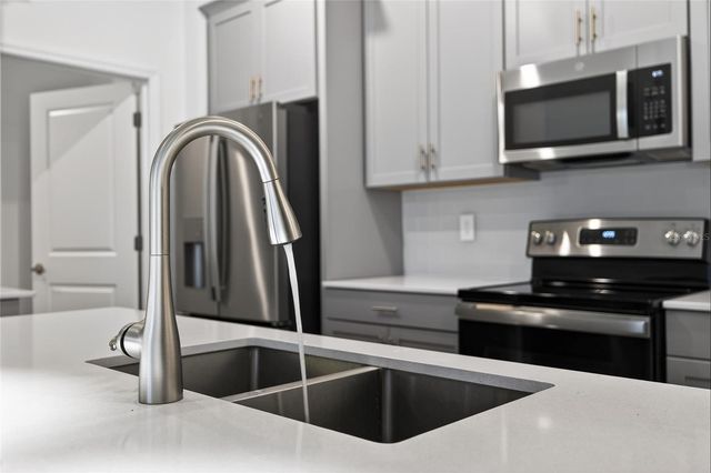 11128 LORE WAY, Orlando, FL 32832