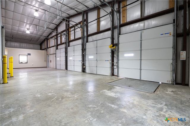 113 Bufkin Lane, Lockhart, TX 78644