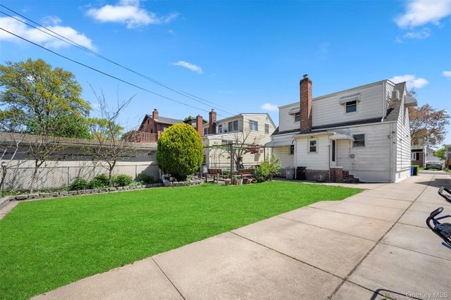 4928 167th Street, Fresh Meadows, NY 11365