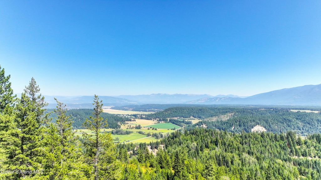 NKA Juniper Ln, Naples, ID 83847 photo 7