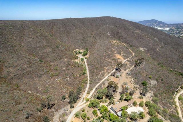 N Twin Oaks Valley Rd, San Marcos, CA 92069