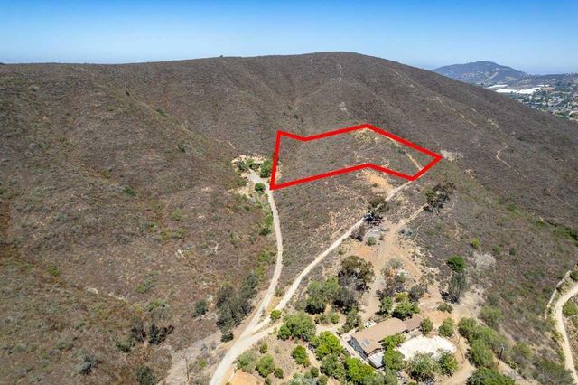 N Twin Oaks Valley Rd, San Marcos, CA 92069
