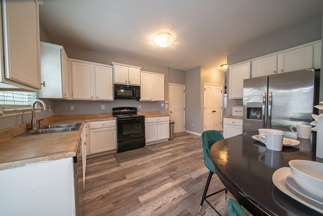 33 Churchill Drive, Fort Mitchell, AL 36856