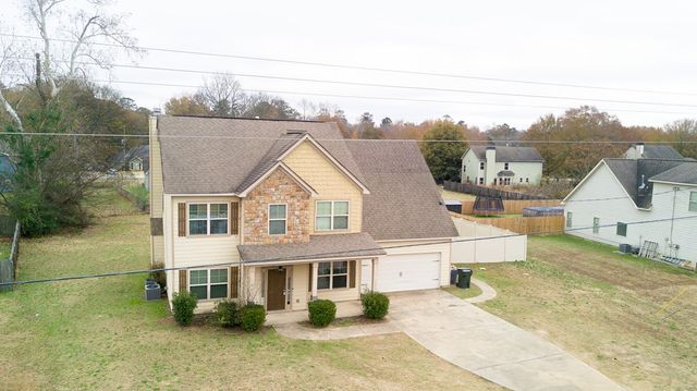 33 Churchill Drive, Fort Mitchell, AL 36856