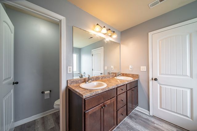 33 Churchill Drive, Fort Mitchell, AL 36856