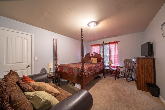33 Churchill Drive, Fort Mitchell, AL 36856