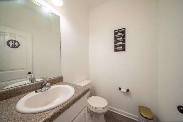 33 Churchill Drive, Fort Mitchell, AL 36856