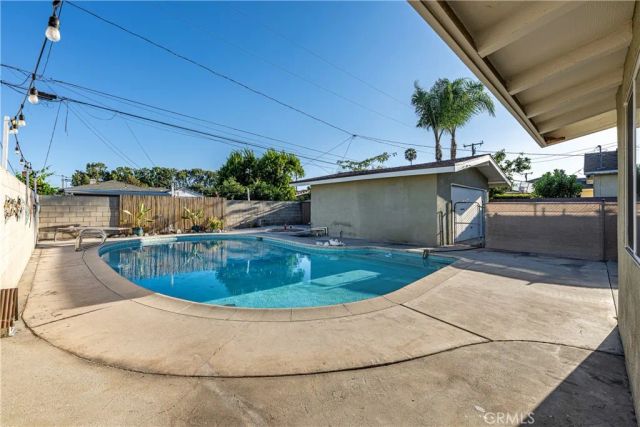 11636 Parkmead Street North, Santa Fe Springs, CA 90670