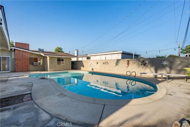 11636 Parkmead Street North, Santa Fe Springs, CA 90670