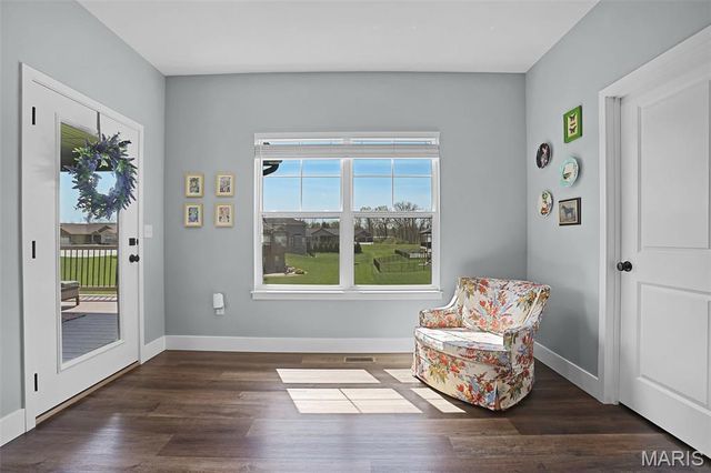240 Meridian Oaks Drive, Glen Carbon, IL 62034