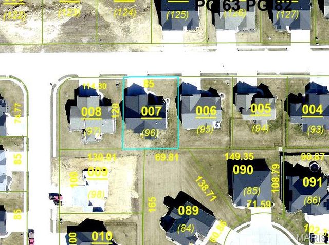 240 Meridian Oaks Drive, Glen Carbon, IL 62034