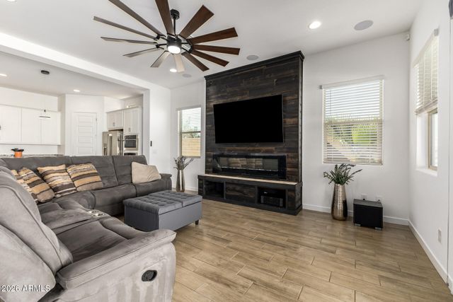 17276 W AUBREY Lane 17276 W, Surprise, AZ 85387