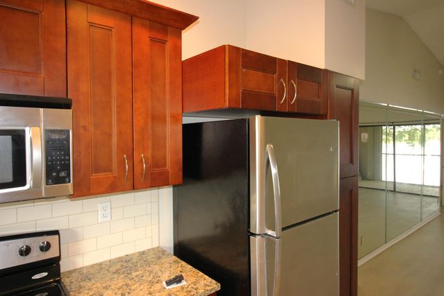 2900 Olivewood Terrace O-203, Boca Raton, FL 33431