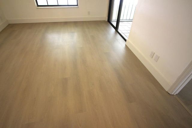 2900 Olivewood Terrace O-203, Boca Raton, FL 33431