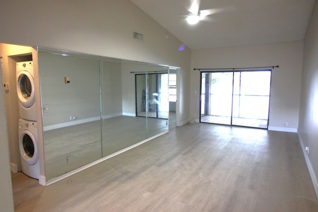 2900 Olivewood Terrace O-203, Boca Raton, FL 33431