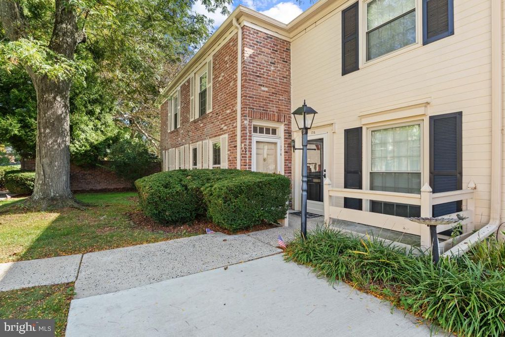 176 CHESHIRE DR, Penllyn, PA 19422 — exterior