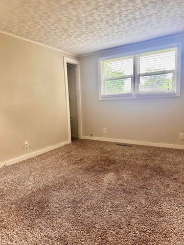 1219 Logan Avenue, Lafayette, IN 47905
