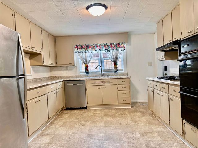 1219 Logan Avenue, Lafayette, IN 47905