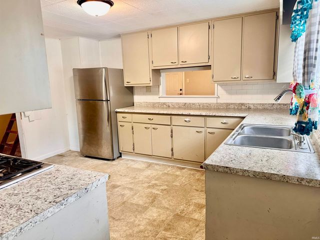 1219 Logan Avenue, Lafayette, IN 47905
