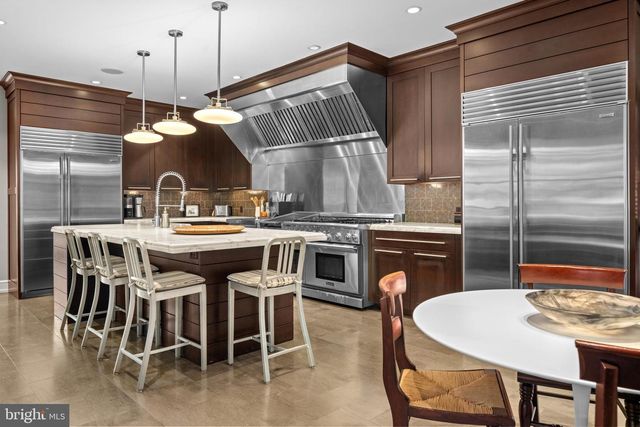 648 CREIGHTON RD, Villanova, PA 19085