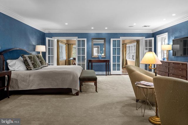 648 CREIGHTON RD, Villanova, PA 19085