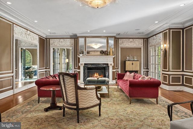 648 CREIGHTON RD, Villanova, PA 19085