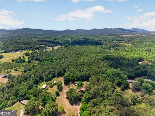 201 Cove Access Road, Talladega, AL 35160