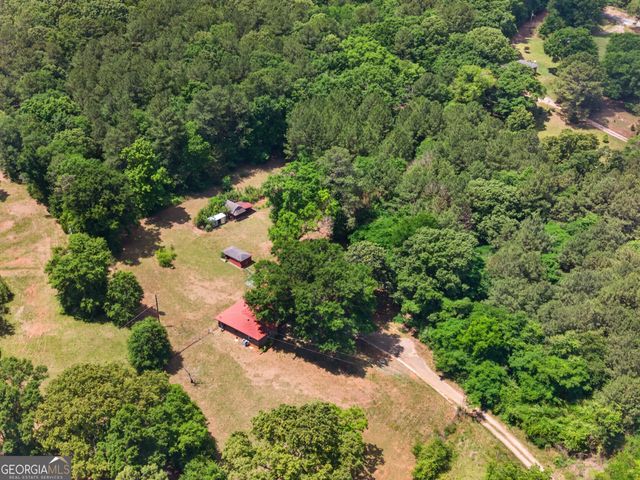 201 Cove Access Road, Talladega, AL 35160