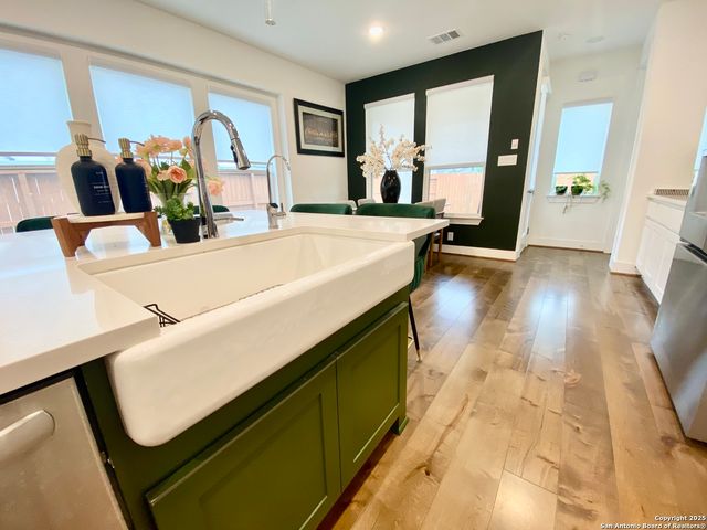 1809 Nettletree Rd, New Braunfels, TX 78132