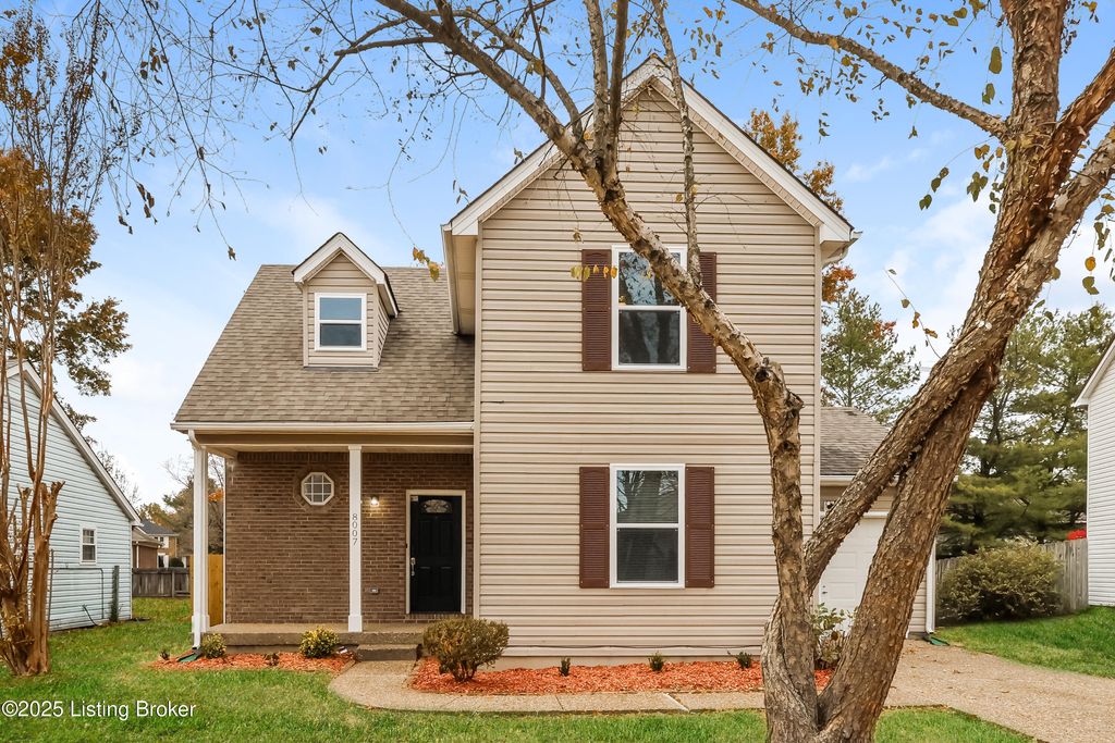 8007 Apple Valley Dr, Louisville, KY 40228