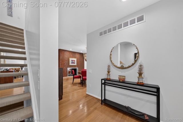 1148 Hillpointe Circle 74, Bloomfield Charter Township, MI 48304