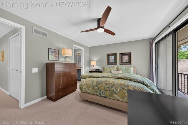 1148 Hillpointe Circle 74, Bloomfield Charter Township, MI 48304