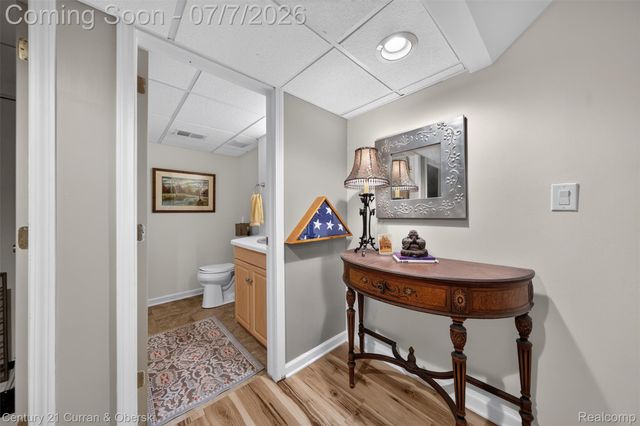 1148 Hillpointe Circle 74, Bloomfield Charter Township, MI 48304