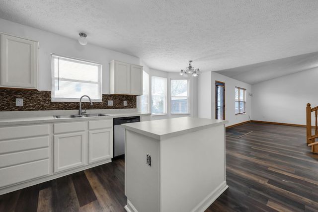 2901 Footloose Drive, Columbus, OH 43231