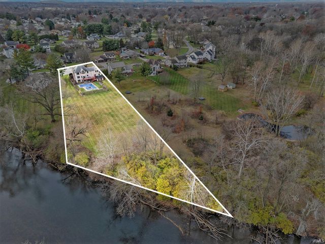 58764 Fawn River Court, Elkhart, IN 46516