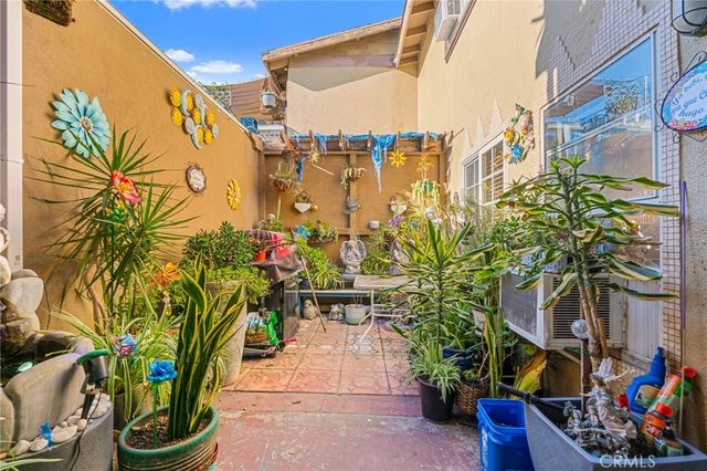 2166 W Alameda Avenue, Anaheim, CA 92801