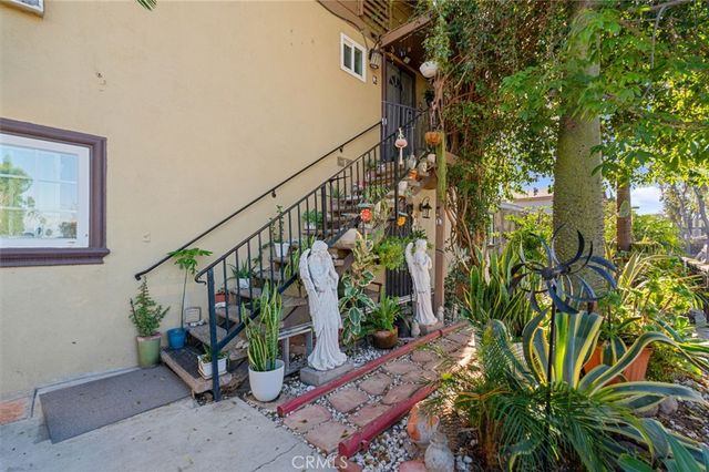 2166 W Alameda Avenue, Anaheim, CA 92801