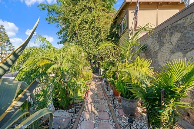 2166 W Alameda Avenue, Anaheim, CA 92801