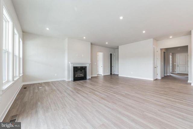 19 GOLDEN RAINTREE CT, Middletown, DE 19709