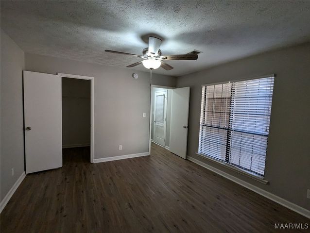 536 HOLLOW WOOD Road, Montgomery, AL 36109